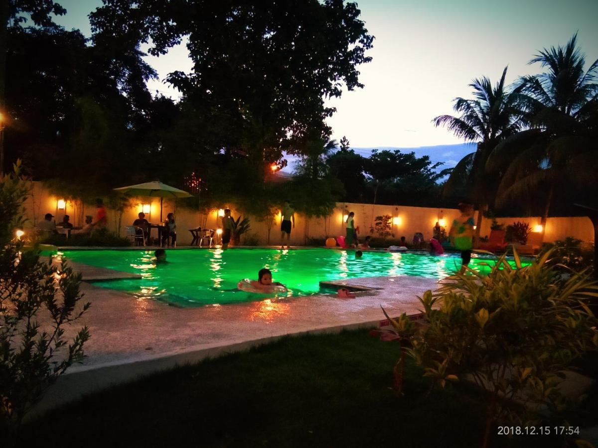 1888 Beach Resort Dumaguete City Kültér fotó