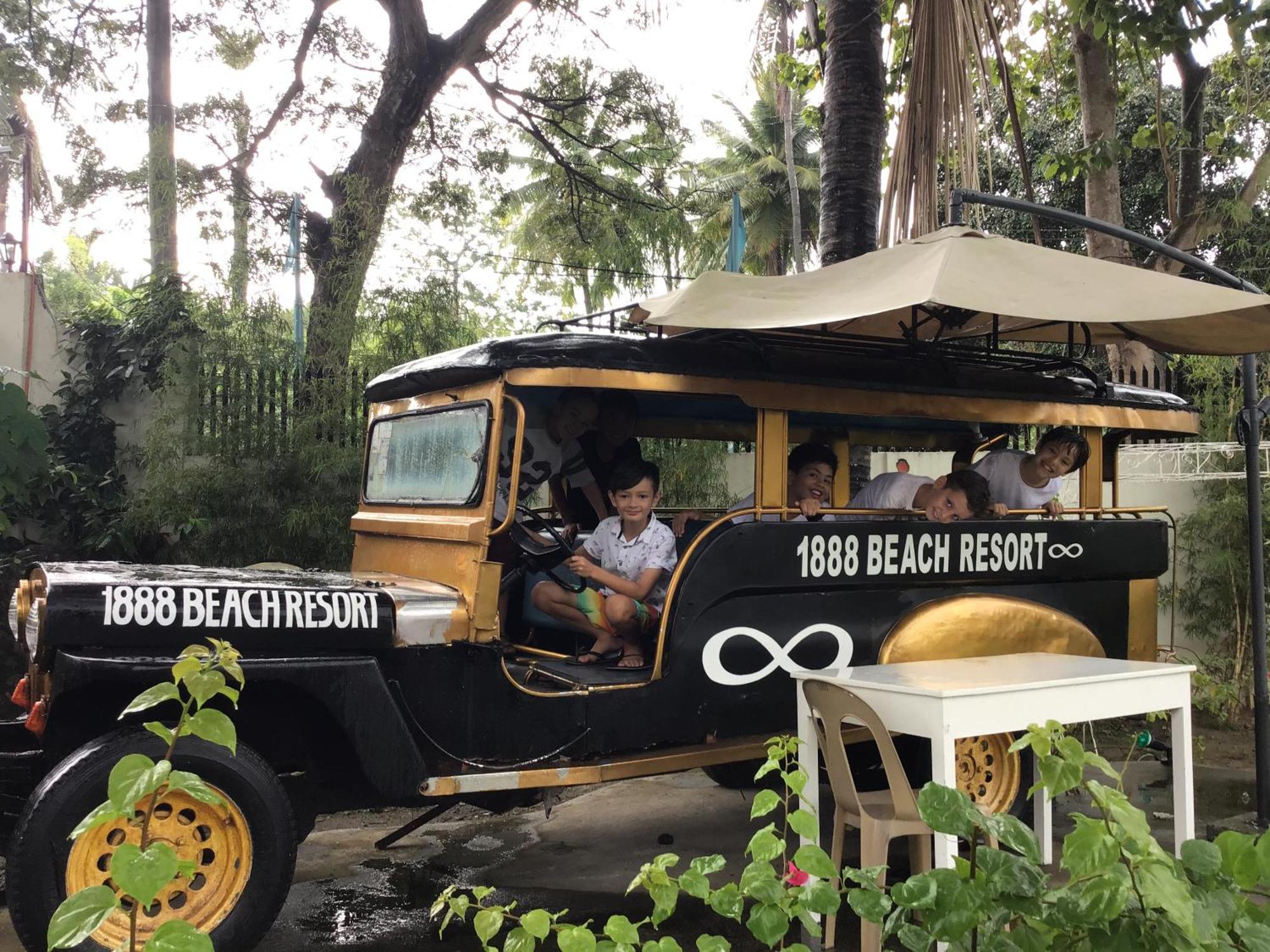 1888 Beach Resort Dumaguete City Kültér fotó