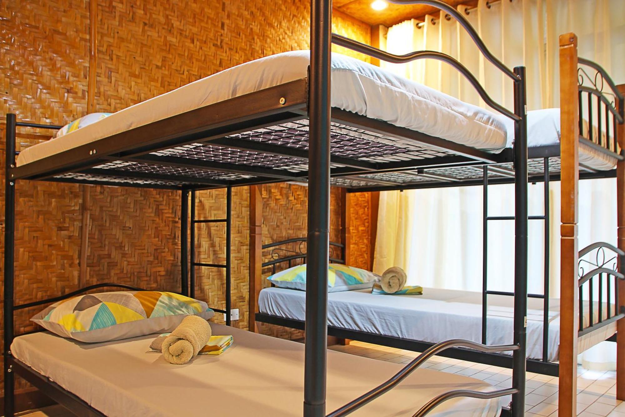 1888 Beach Resort Dumaguete City Kültér fotó