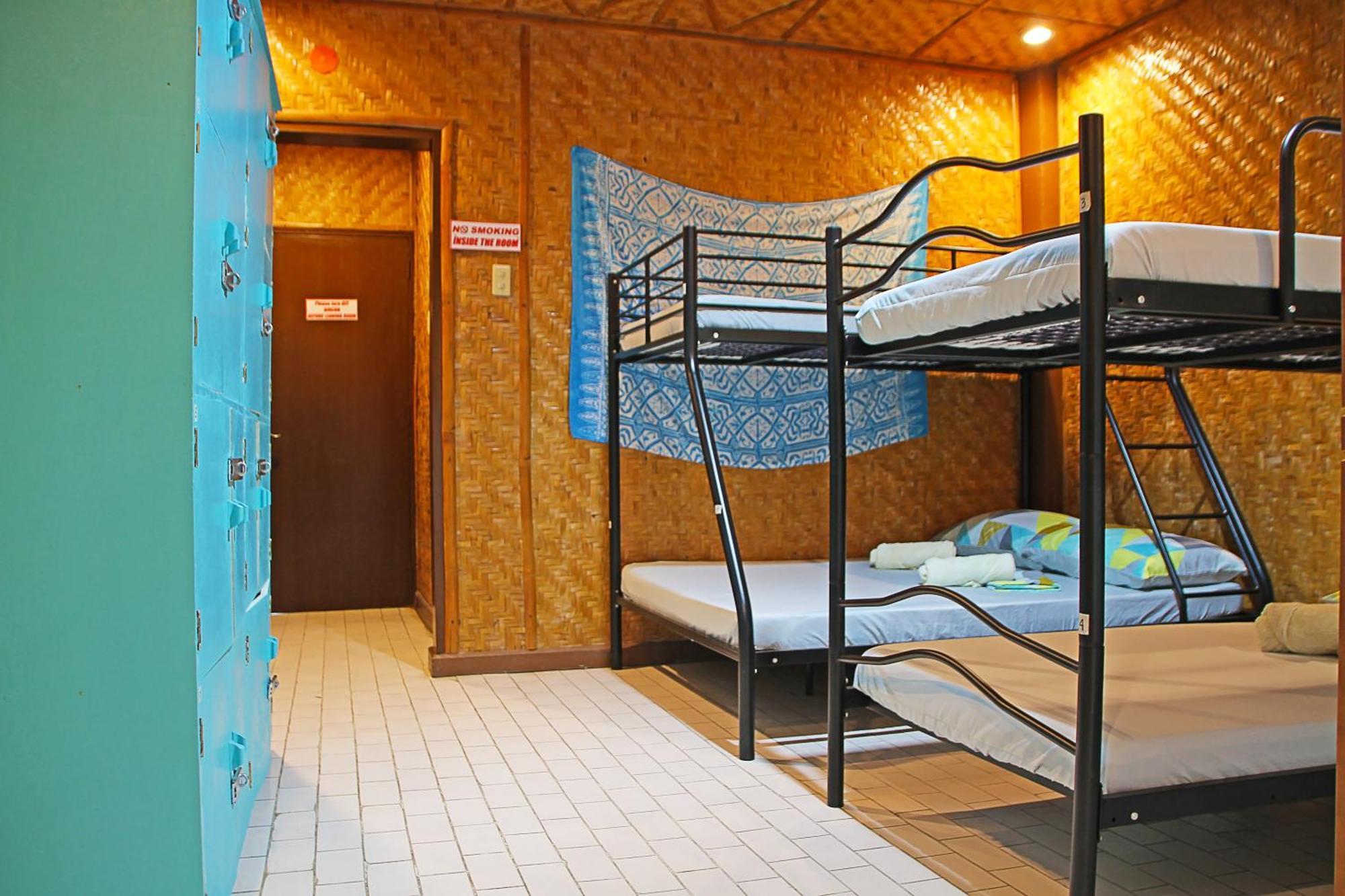 1888 Beach Resort Dumaguete City Kültér fotó